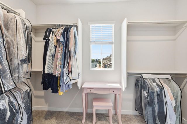 1521 S Senate Street, Chandler, AZ 85286