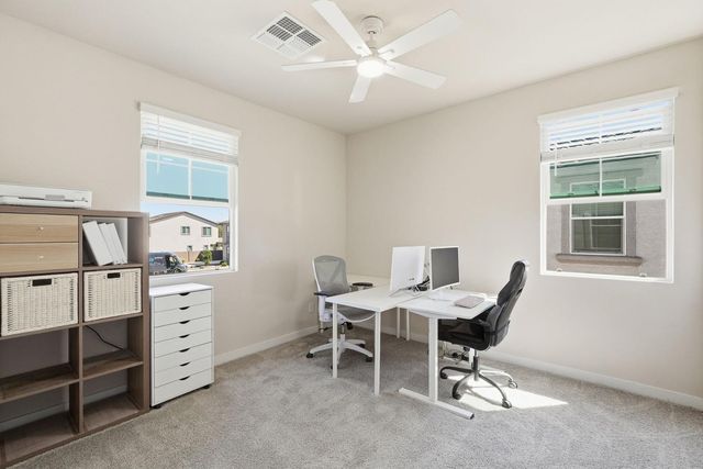 1521 S Senate Street, Chandler, AZ 85286