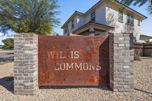 1521 S Senate Street, Chandler, AZ 85286