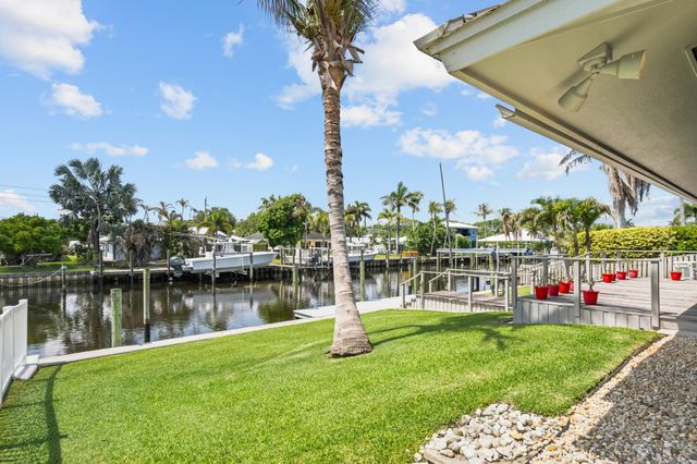 1604 SW Seagull Way, Palm City, FL 34990