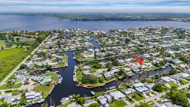 1604 SW Seagull Way, Palm City, FL 34990