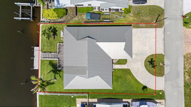 1604 SW Seagull Way, Palm City, FL 34990