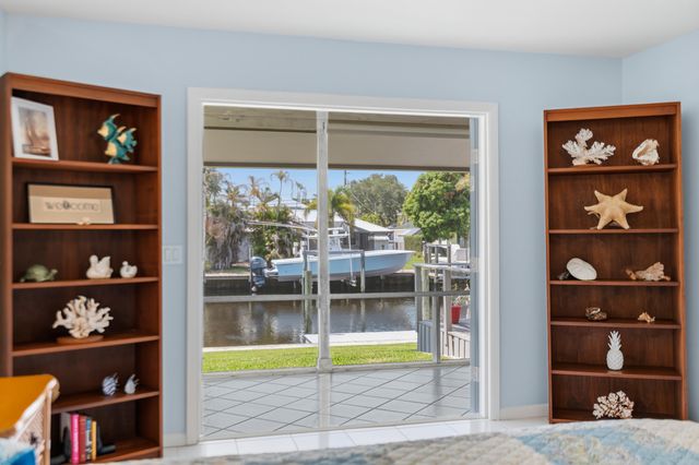 1604 SW Seagull Way, Palm City, FL 34990