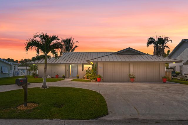 1604 SW Seagull Way, Palm City, FL 34990