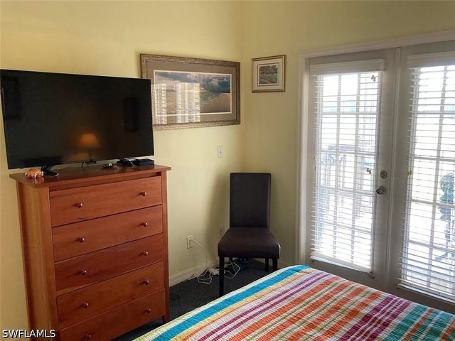 8200 Twelve Oaks CIR 423, Naples, FL 34113
