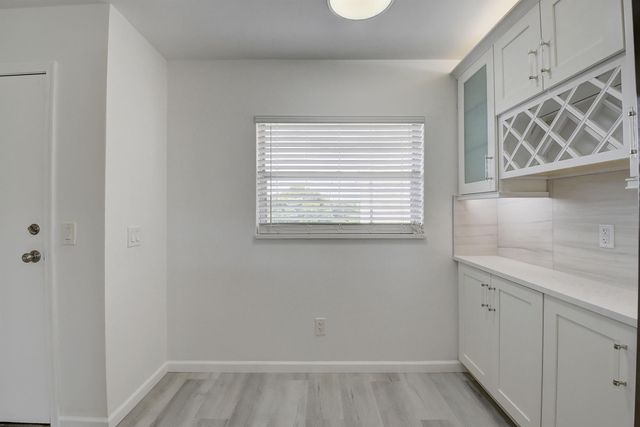 23305 Barwood Lane 406, Boca Raton, FL 33428