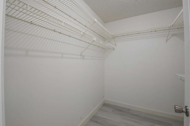 23305 Barwood Lane 406, Boca Raton, FL 33428