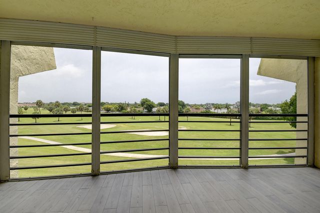 23305 Barwood Lane 406, Boca Raton, FL 33428