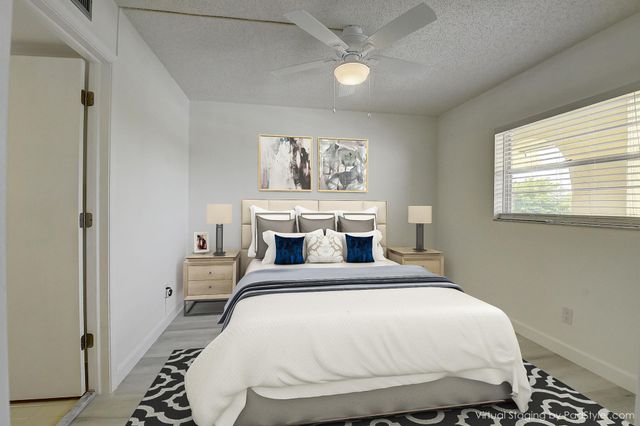 23305 Barwood Lane 406, Boca Raton, FL 33428