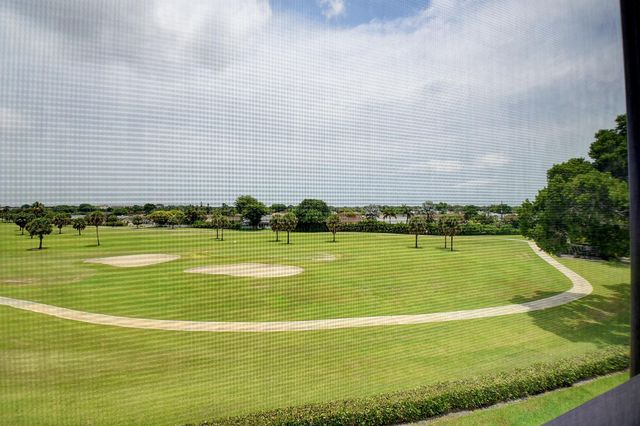 23305 Barwood Lane 406, Boca Raton, FL 33428