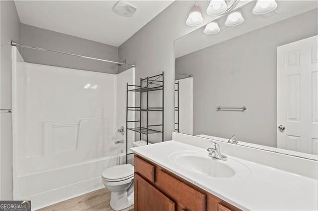 1880 Garbrooke Cove, Lawrenceville, GA 30046