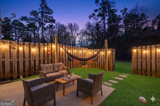 1880 Garbrooke Cove, Lawrenceville, GA 30046