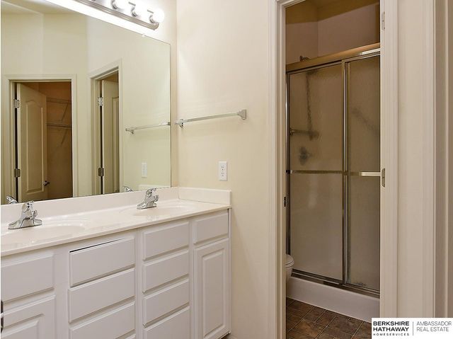 16106 Browne Street, Omaha, NE 68116