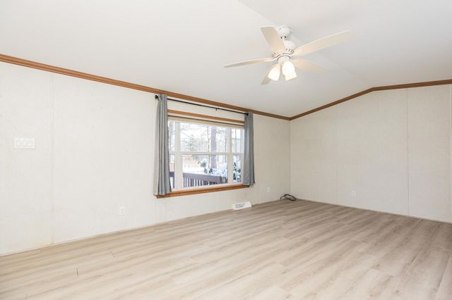 27 Melrose Drive, Rochester, NH 03868