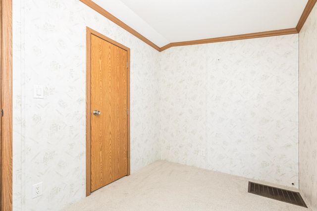 27 Melrose Drive, Rochester, NH 03868