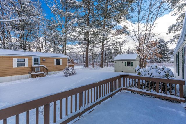 27 Melrose Drive, Rochester, NH 03868