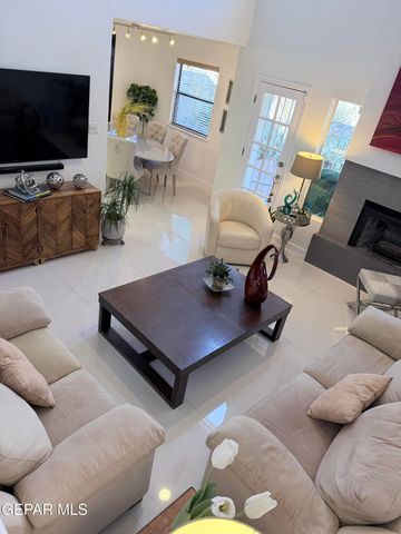 6035 BANDOLERO Drive C, El Paso, TX 79912