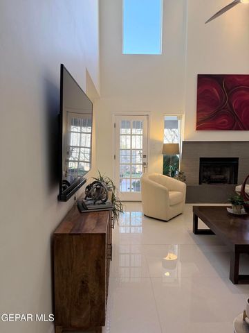 6035 BANDOLERO Drive C, El Paso, TX 79912