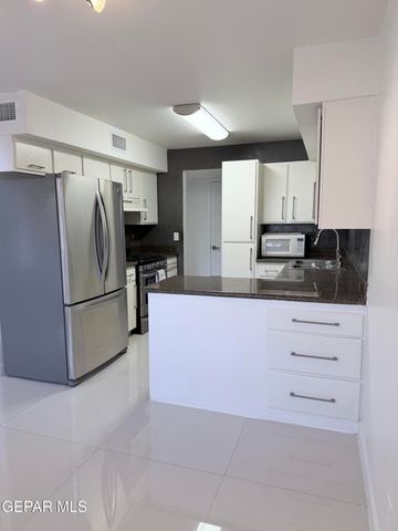 6035 BANDOLERO Drive C, El Paso, TX 79912