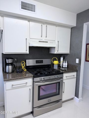 6035 BANDOLERO Drive C, El Paso, TX 79912