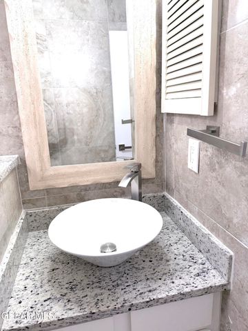 6035 BANDOLERO Drive C, El Paso, TX 79912