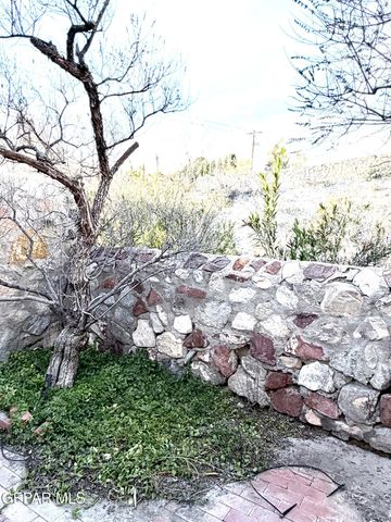 6035 BANDOLERO Drive C, El Paso, TX 79912