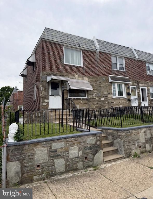 2728 STEVENS ST, Philadelphia, PA 19149