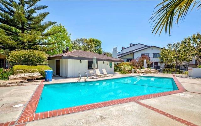 28012 Ridgeforest Court, Rancho Palos Verdes, CA 90275