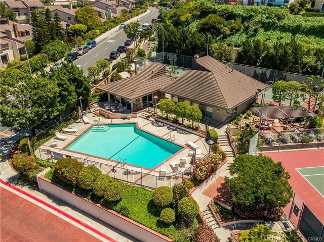 28012 Ridgeforest Court, Rancho Palos Verdes, CA 90275