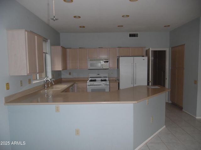 14525 W CORRAL Drive, Sun City West, AZ 85375