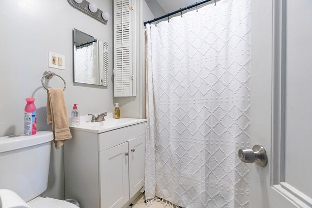 853 East 1st Street 2, Boston, MA 02127