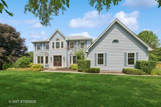 4 Taynton Lane, South Barrington, IL 60010