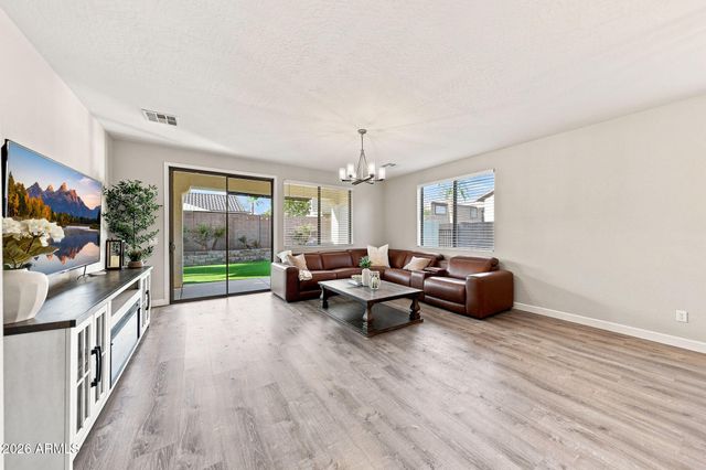 14528 W CAMERON Drive, Surprise, AZ 85379