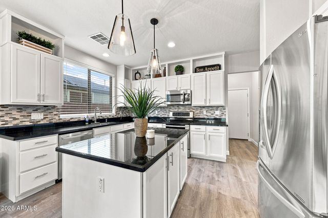 14528 W CAMERON Drive, Surprise, AZ 85379
