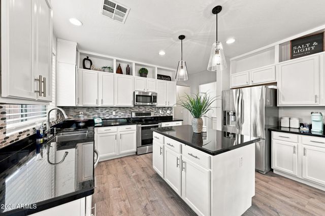 14528 W CAMERON Drive, Surprise, AZ 85379