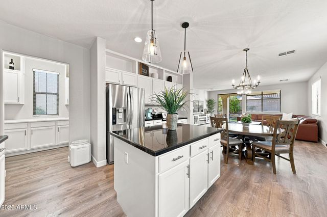 14528 W CAMERON Drive, Surprise, AZ 85379