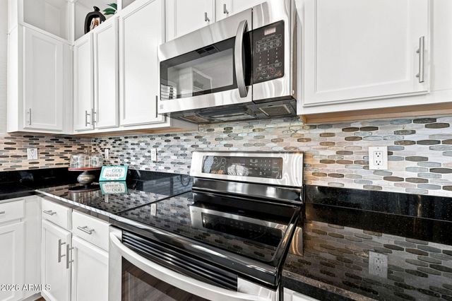 14528 W CAMERON Drive, Surprise, AZ 85379