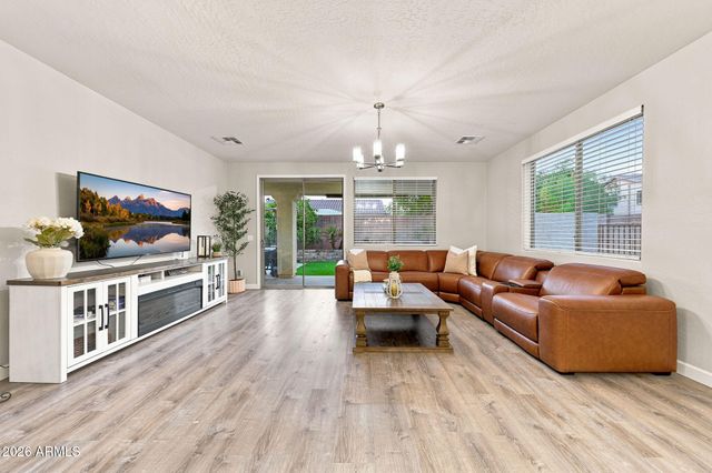 14528 W CAMERON Drive, Surprise, AZ 85379