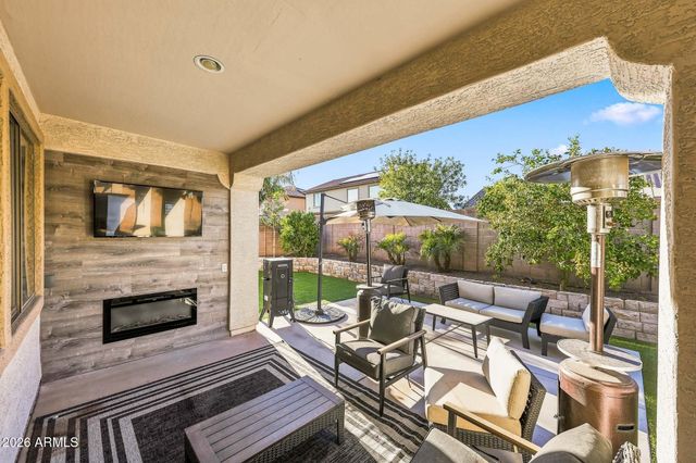 14528 W CAMERON Drive, Surprise, AZ 85379
