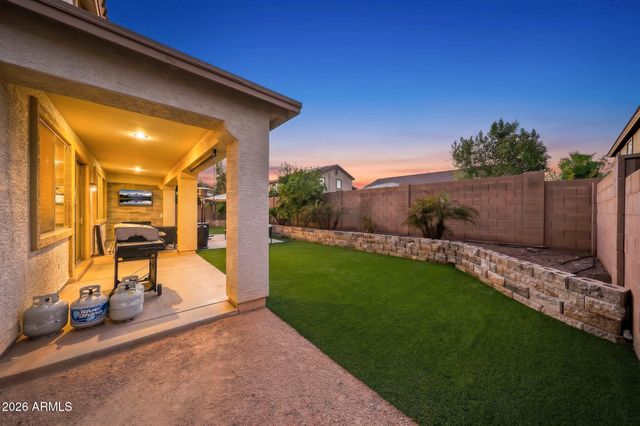 14528 W CAMERON Drive, Surprise, AZ 85379