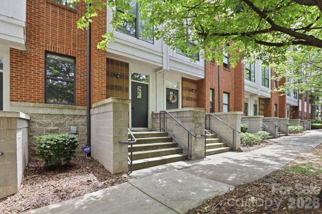 526 N McDowell Street, Charlotte, NC 28204