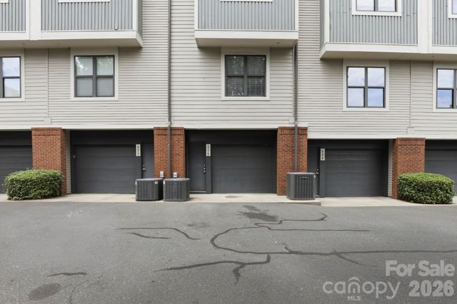 526 N McDowell Street, Charlotte, NC 28204