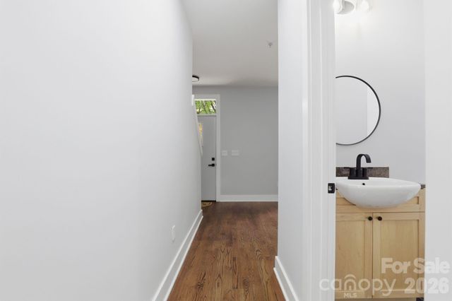 526 N McDowell Street, Charlotte, NC 28204