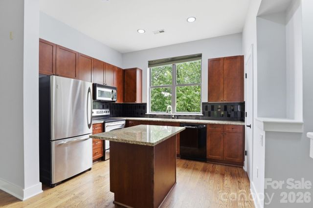 526 N McDowell Street, Charlotte, NC 28204