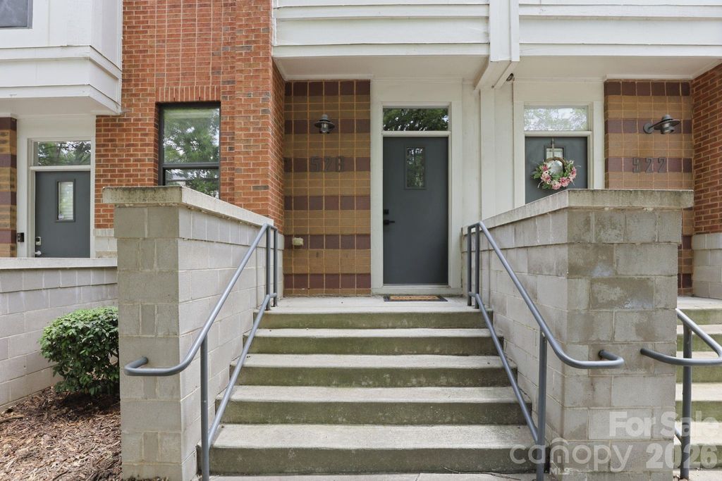 526 N McDowell Street, Charlotte, NC 28204