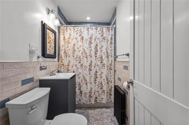 1223 Cumberland Hill Road, Woonsocket, RI 02895