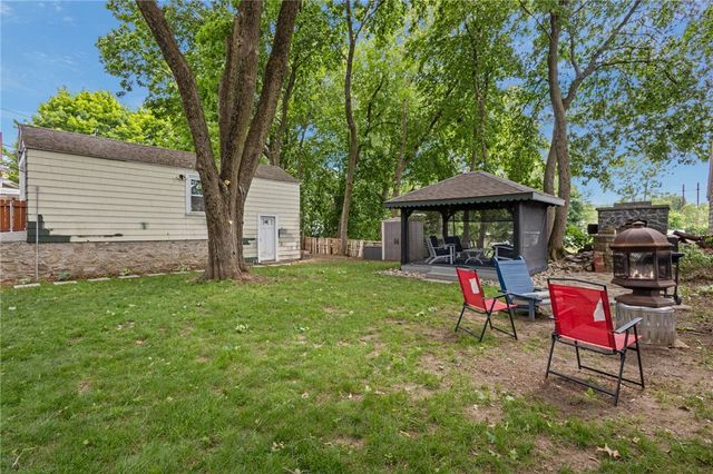 1223 Cumberland Hill Road, Woonsocket, RI 02895