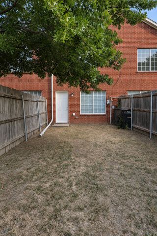4011 Preferred Place, Dallas, TX 75237