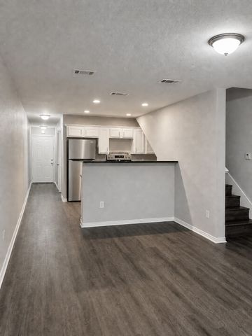 4011 Preferred Place, Dallas, TX 75237