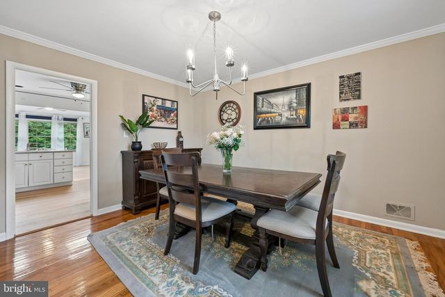 11 N WOODSTOCK DR, Cherry Hill, NJ 08034